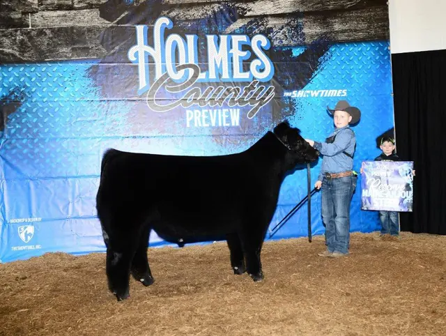 Multiple Time Champ & Res Champ Maine, Ohio BEST Series — SM Show Steers winner, 2020